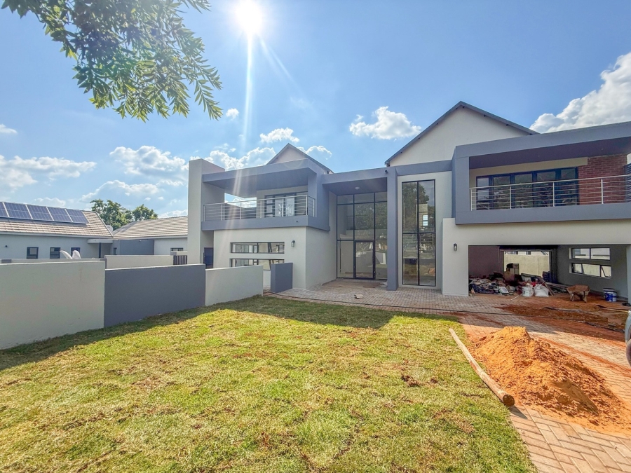 4 Bedroom Property for Sale in Landsmeer Residential Estate North West